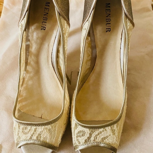 Menbur platform lace peep toe heels. Size 38=8 US. 4 inch heels. Worn once. - Picture 11 of 15